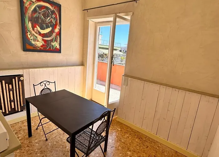 The Attic Penthouse Cozy & Comfy Close To Trastevere & Center With Wifi Apartment *