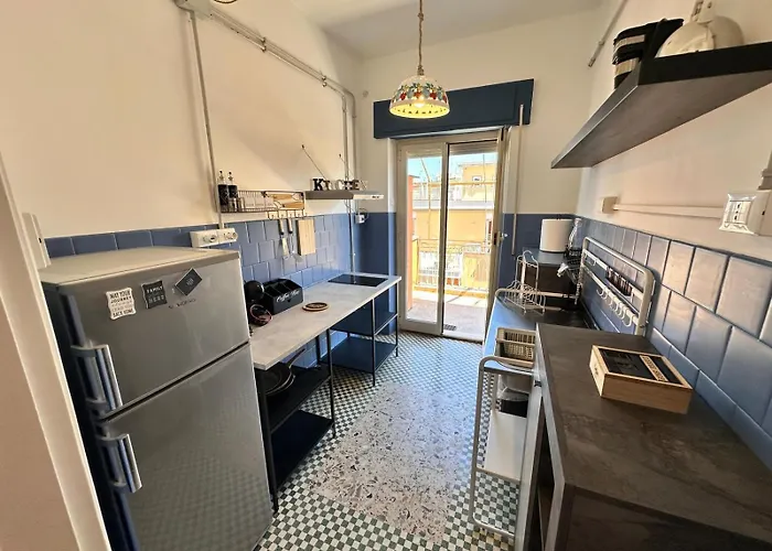The Attic Penthouse Cozy & Comfy Close To Trastevere & Center With Wifi דירה רומא