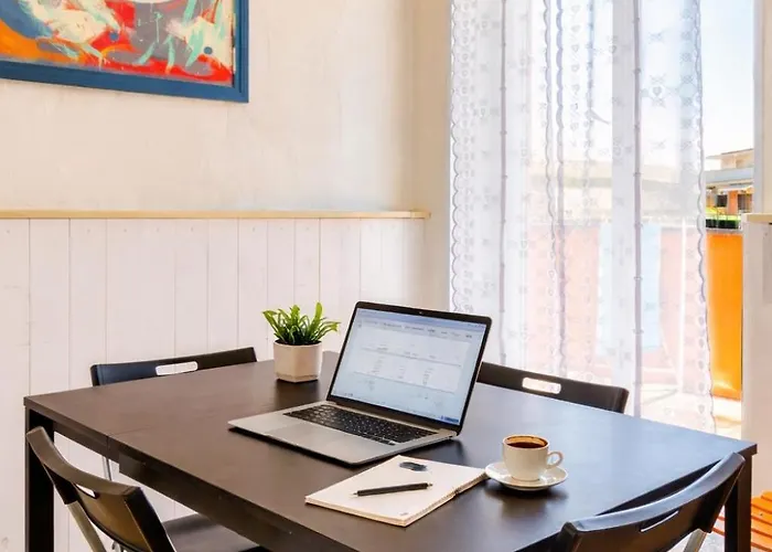 The Attic Penthouse Cozy & Comfy Close To Trastevere & Center With Wifi רומא